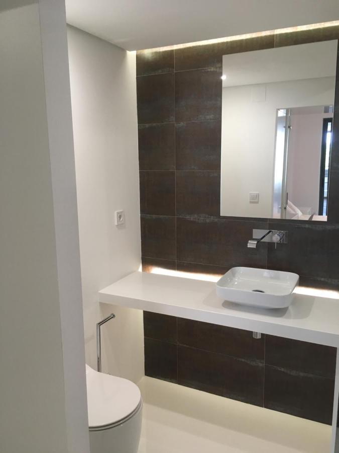 Bedrooms In Modern Guest House Алмада Екстер'єр фото